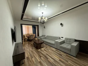 Фото 1 3-комн. квартира в Центр