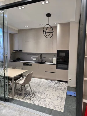 Фото 1 3-комн. квартира в Ж.К PARISINE