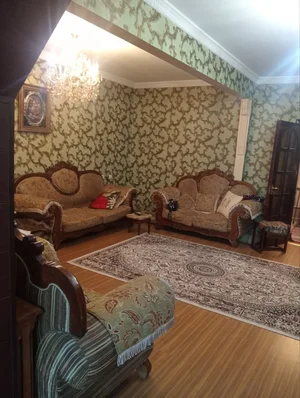 Фото 1 4-комн. квартира в Юнусабад 9 квартал