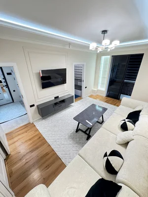 Фото 2 3-комн. квартира в Парламент