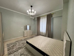 Фото 1 5-комн. квартира в Greenwich