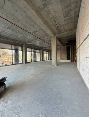 Фото 1 Коммерция в Яккасарайском районе