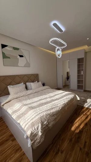 Фото 1 2-комн. квартира в Ул.Нукусская, Глинка