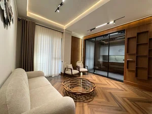 Фото 3 3-комн. квартира в Mirabad Avenue