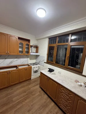 Фото 2 4-комн. квартира в Мирабадском районе