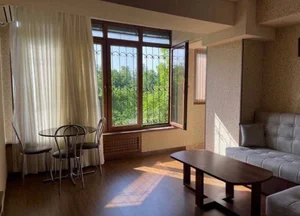 Фото 1 2-комн. квартира в Цум