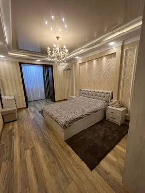 Фото 3 3-комн. квартира в ЦУМ