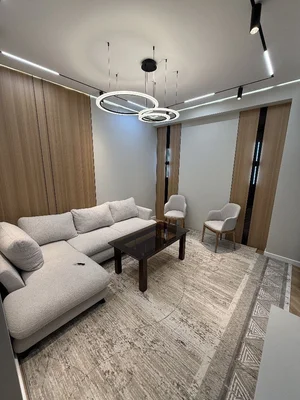 Фото 1 3-комн. квартира в Яккасарай