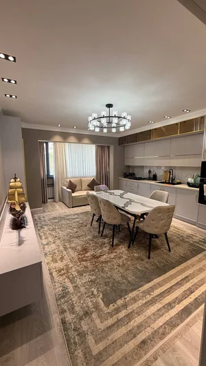 Фото 1 4-комн. квартира в Мирзо-Улугбекском районе