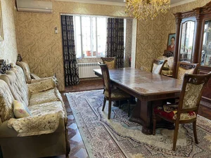 Фото 1 3-комн. квартира в Башлык