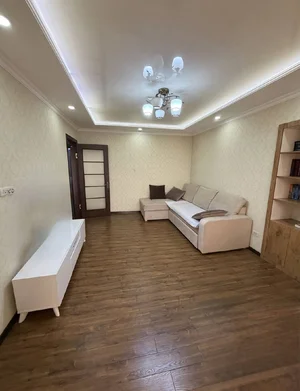 Фото 1 Квартира в Мирзо-Улугбекском районе