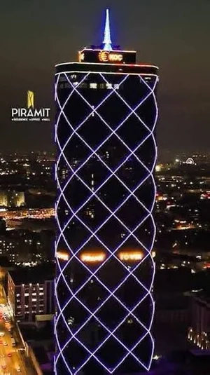 Фото 1 2-комн. квартира в Piramit Tower