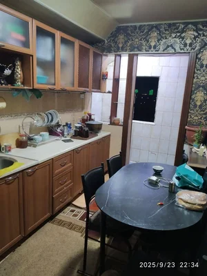 Фото 1 3-комн. квартира в Шайхонтохур