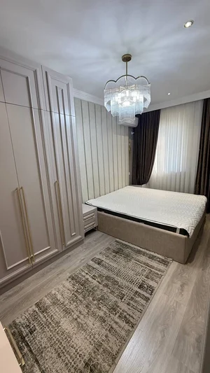 Фото 4 4-комн. квартира в Супер центр