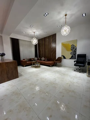 Фото 1 2-комн. квартира в Mirabad Avenue