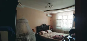 Фото 1 4-комн. квартира в Юнусабаде