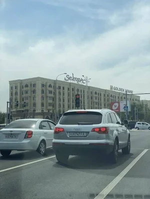 Фото 2 2-комн. квартира в Golden house