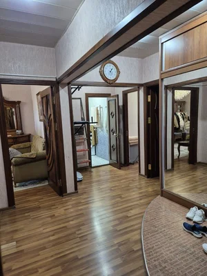 Фото 1 4-комн. квартира в Юнусабад 3