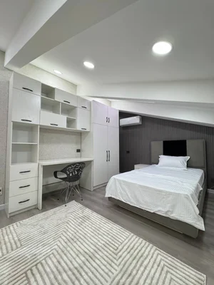 Фото 9 4-комн. квартира в Охраняемый элитный двор с фонтаном и детской площадкой