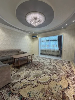 Фото 1 3-комн. Комната в ГУВД