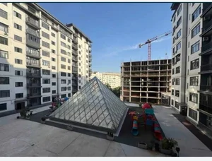 Фото 2 2-комн. квартира в новостройке в районе Буз Базар