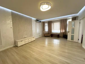 Фото 1 4-комн. квартира в Яшнабадском районе