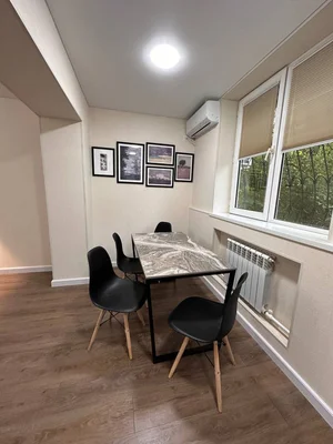 Фото 5 2-комн. квартира в Новомосковская / ул. Измайлова