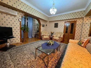 Фото 1 2-комн. квартира в ЦУМе