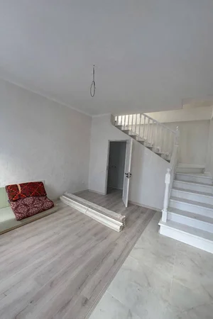 Фото 2 Дом в Мирзо Улугбекском районе