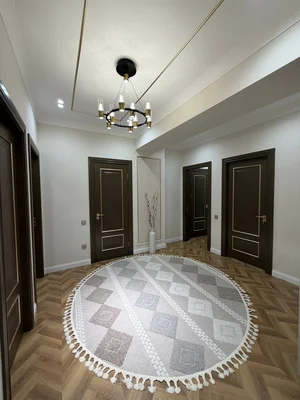 Фото 2 4-комн. квартира в Dream house