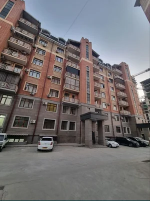 Фото 1 3-комн. квартира в Ор-р завод шампанских вин