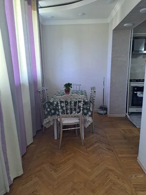 Фото 4 3-комн. квартира в Алтайский базар