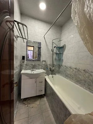 Фото 1 4-комн. квартира в Юнусабад15 квартал