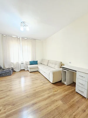 Фото 8 8-комн. квартира в Новостройке