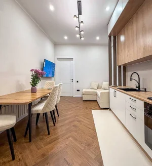 Фото 2 3-комн. квартира в Академгородке