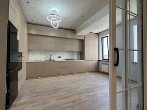 Фото 4 4-комн. квартира в Elite House