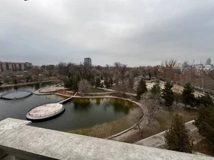 Фото 3 4-комн. квартира в Парке Бобура