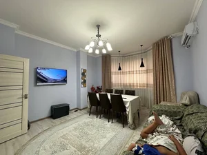 Фото 1 3-комн. квартира в Dream house