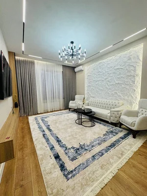 Фото 1 4-комн. квартира в ул Паркентская /мост