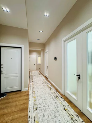 Фото 2 4-комн. квартира в ул Паркентская /мост