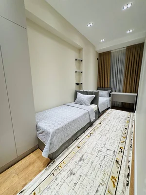 Фото 7 4-комн. квартира в ул Паркентская /мост