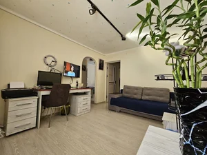 Фото 2 3-комн. квартира в Чиланзарском районе