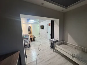 Фото 3 2-комн. квартира в теннисный корд дом вдоль дороги