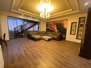 Фото 2 4-комн. квартира в Мирабадском районе