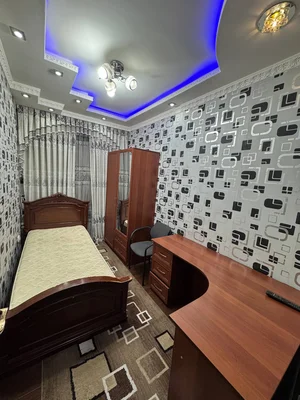 Фото 1 4-комн. квартира в Жиз Биз Кафе