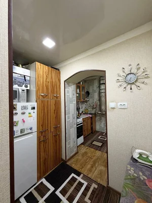 Фото 2 3-комн. квартира в Бакалея