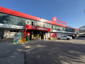 Фото 1 Коммерческое помещение в центре Луночарского