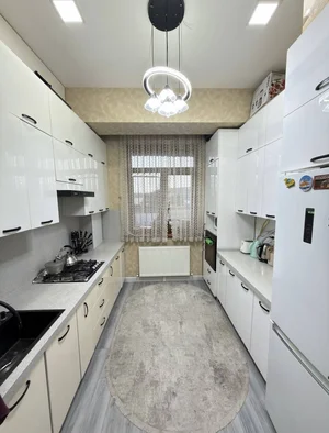 Фото 4 4-комн. квартира в Паркентский, Макро, Bosch