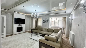 Фото 1 2-комн. квартира в Дружба Народов