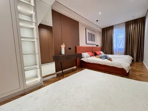 Фото 4 4-комн. квартира в Аския сити